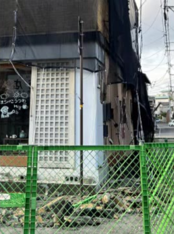 岡山市内で３階建てビルの破損・・事前のメンテナンスの重要性☝