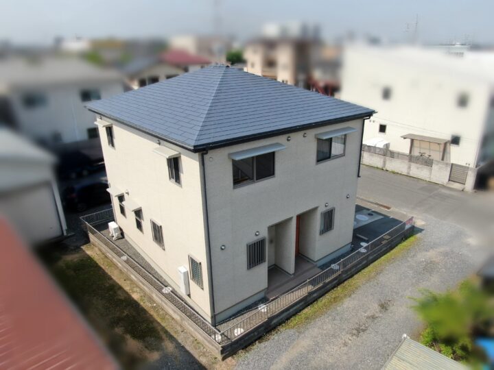 外壁シリコンクリヤ塗装・屋根フッ素塗装_岡山市北区賃貸物件_26029